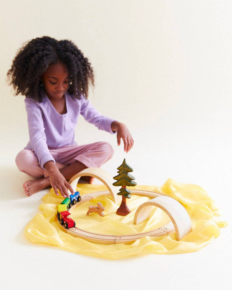 Playsilks | Open-Ended Play | 100% Silk | Natural Waldorf Toys