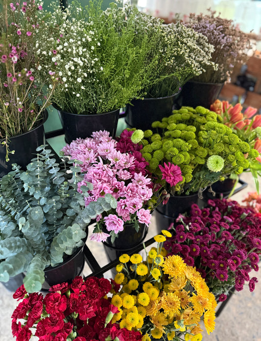BUILD YOUR OWN BOUQUET